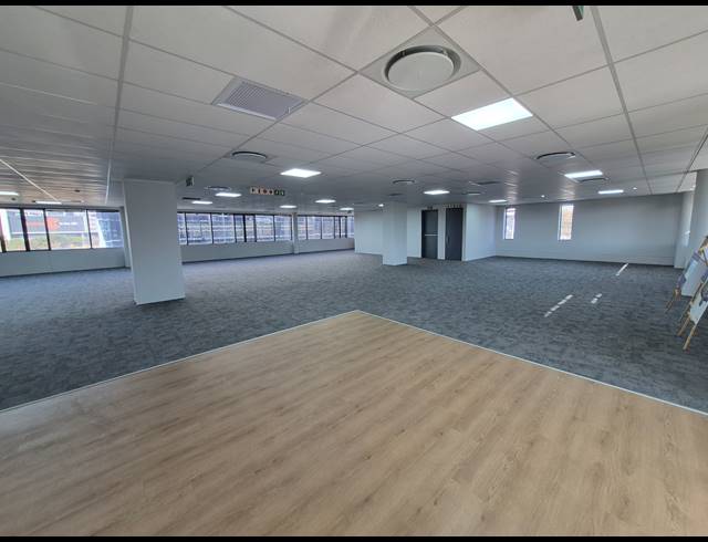 781M² OFFICE TO LET IN WOODMEAD